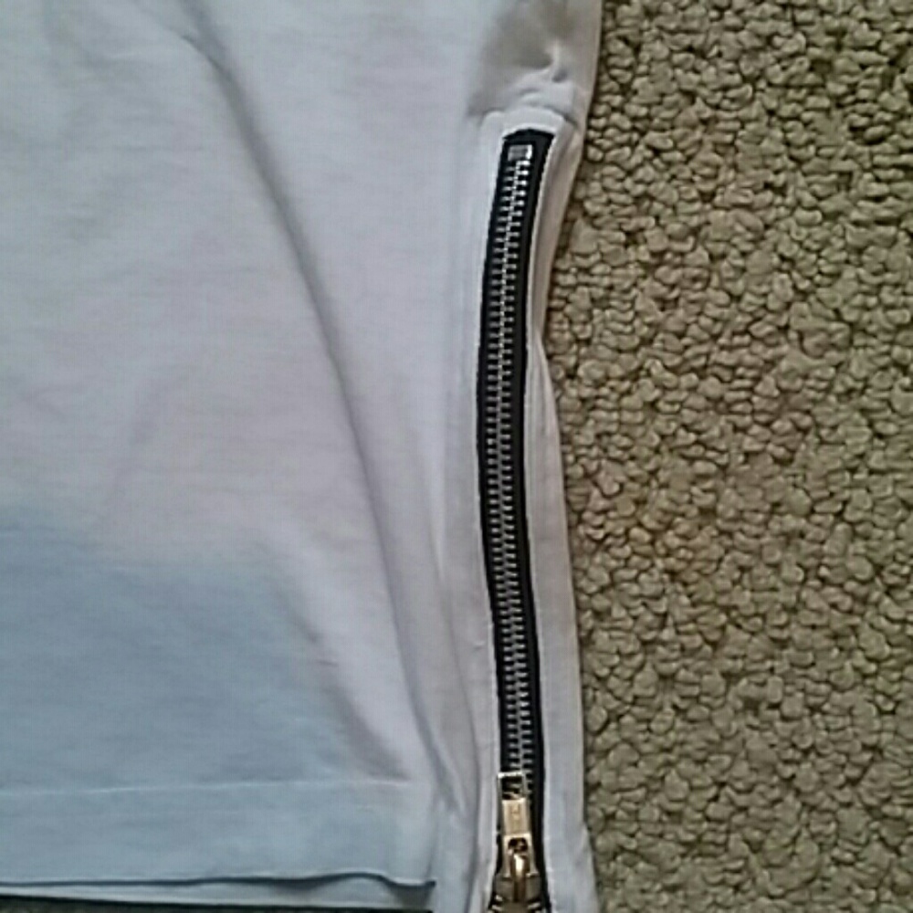 Shirt - Picture 2 of 2